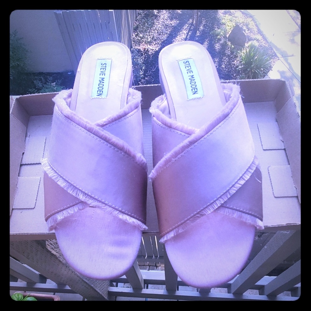 [NEW] Steve Madden Satin sandals